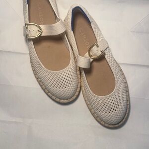 Rothy's Cream and Gold Women's Flats